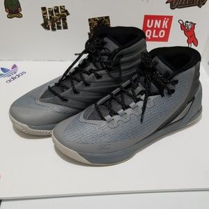 Under Armour Curry 3